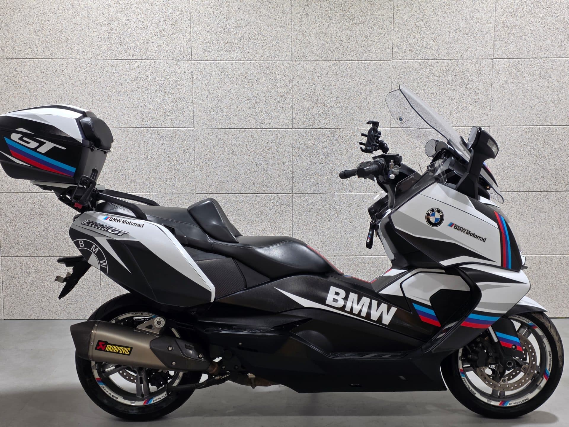 BMW C650GT