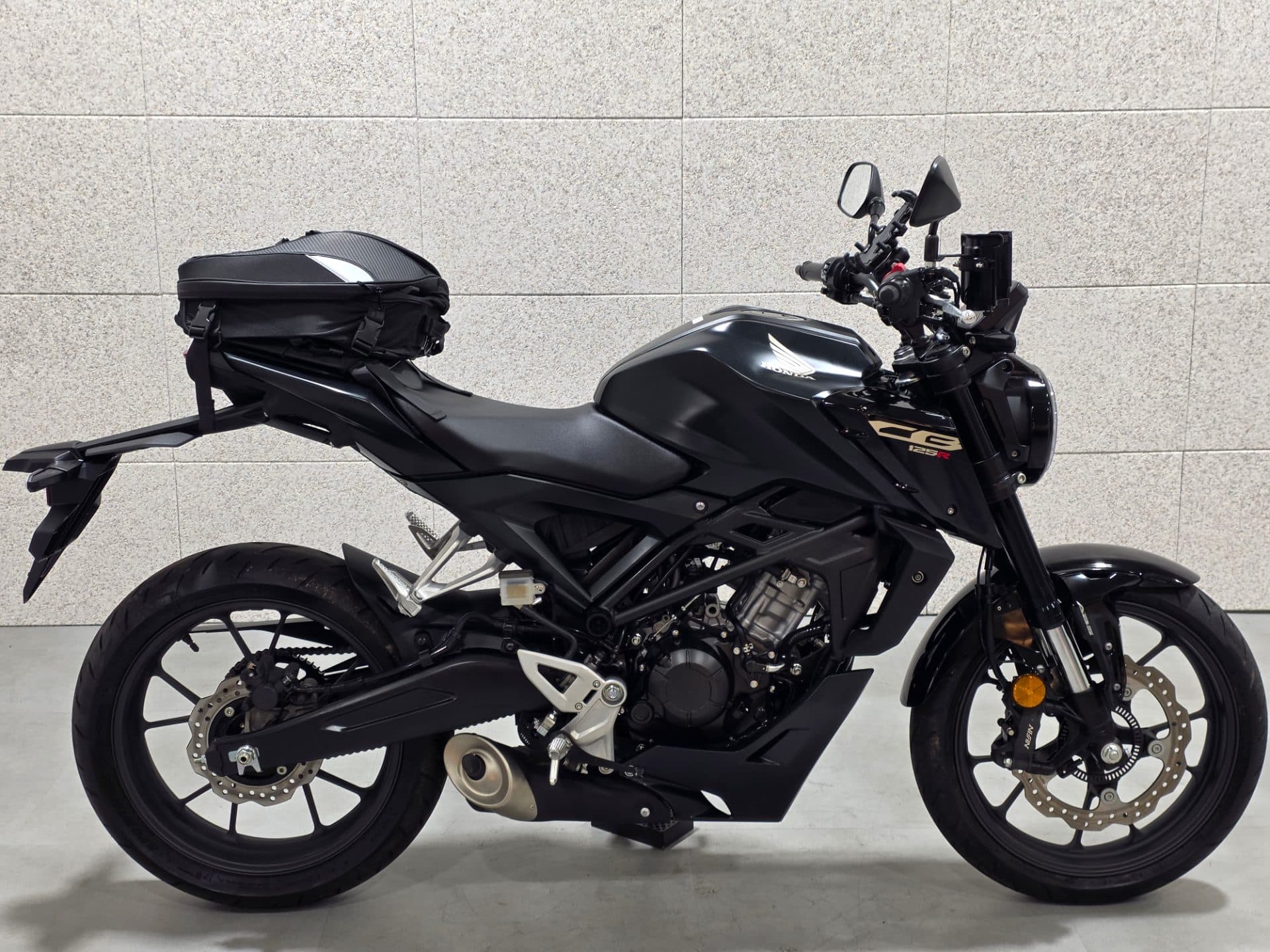 혼다 CB125R